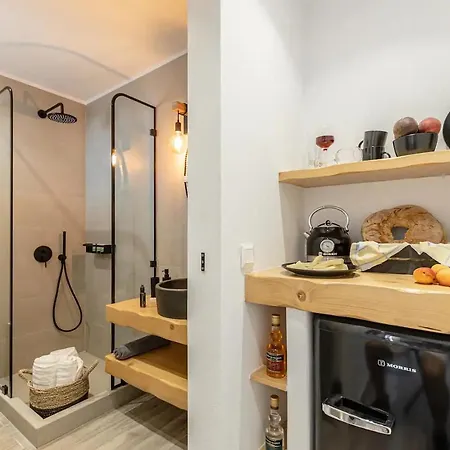 Naxian Conte Apartmán *